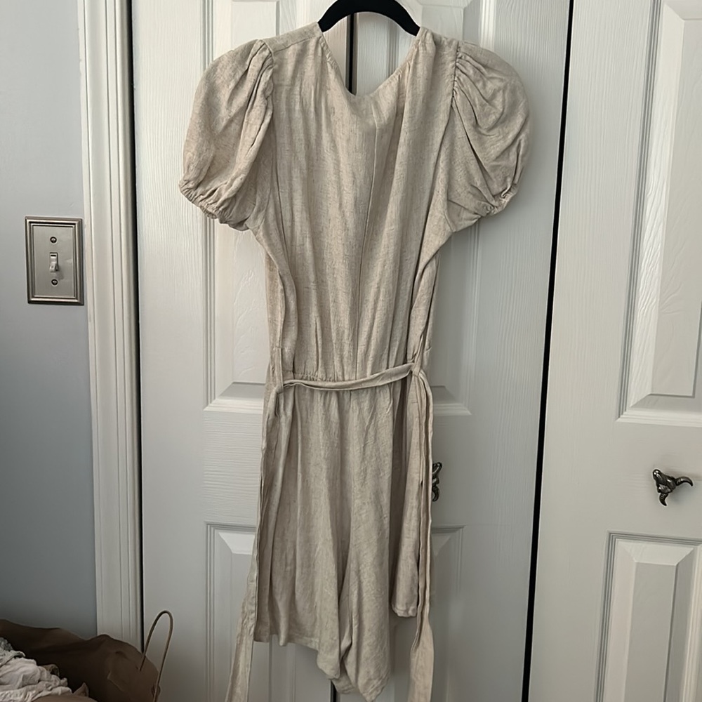 Cream romper - Picture 2 of 3